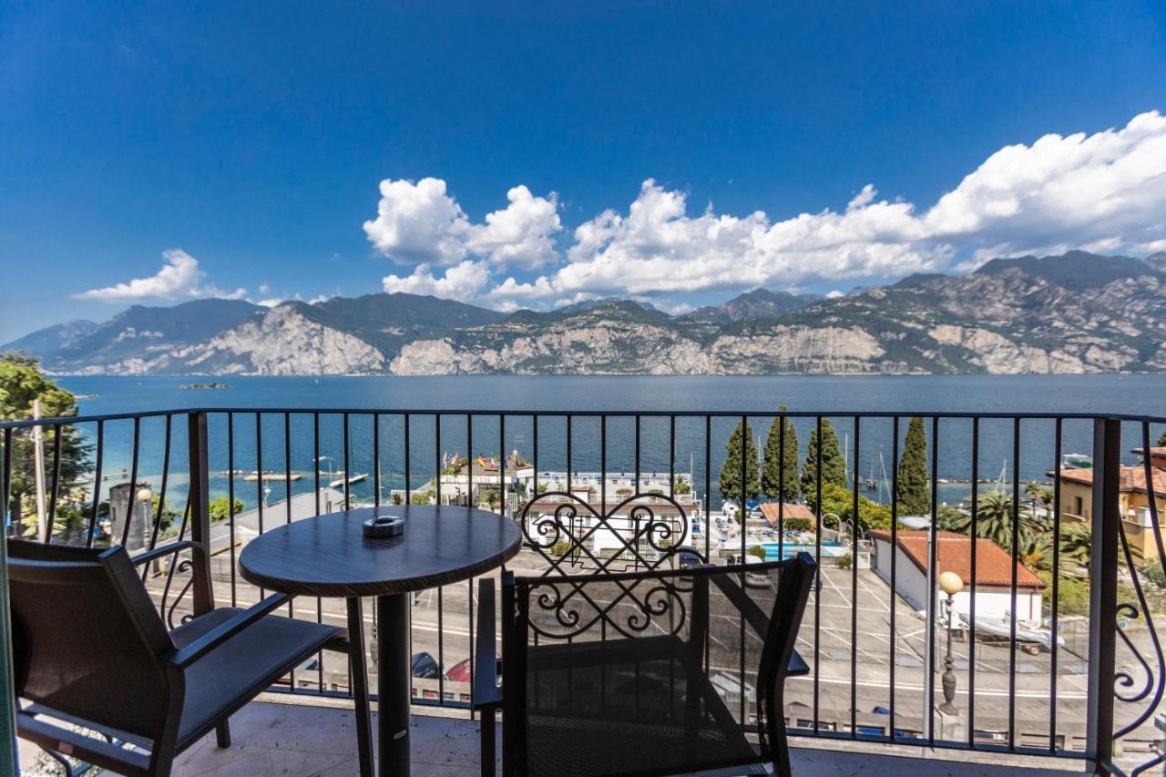 Appartamenti Capri Malcesine Esterno foto